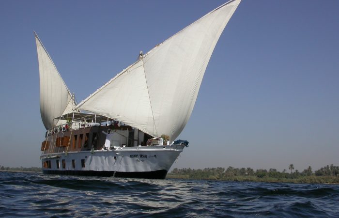 03 NIGHTS NILE DAHABIYA