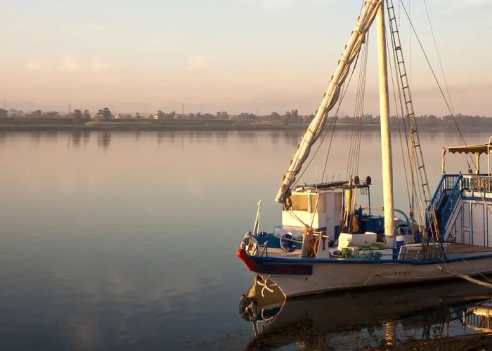 05 NIGHTS NILE DAHABIYA