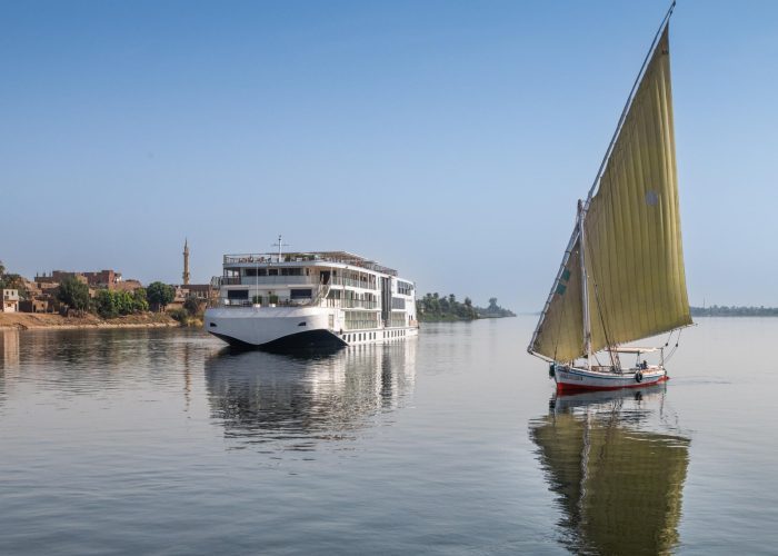 06 DAYS CAIRO, ABU SIMBEL & NILE CRUISE