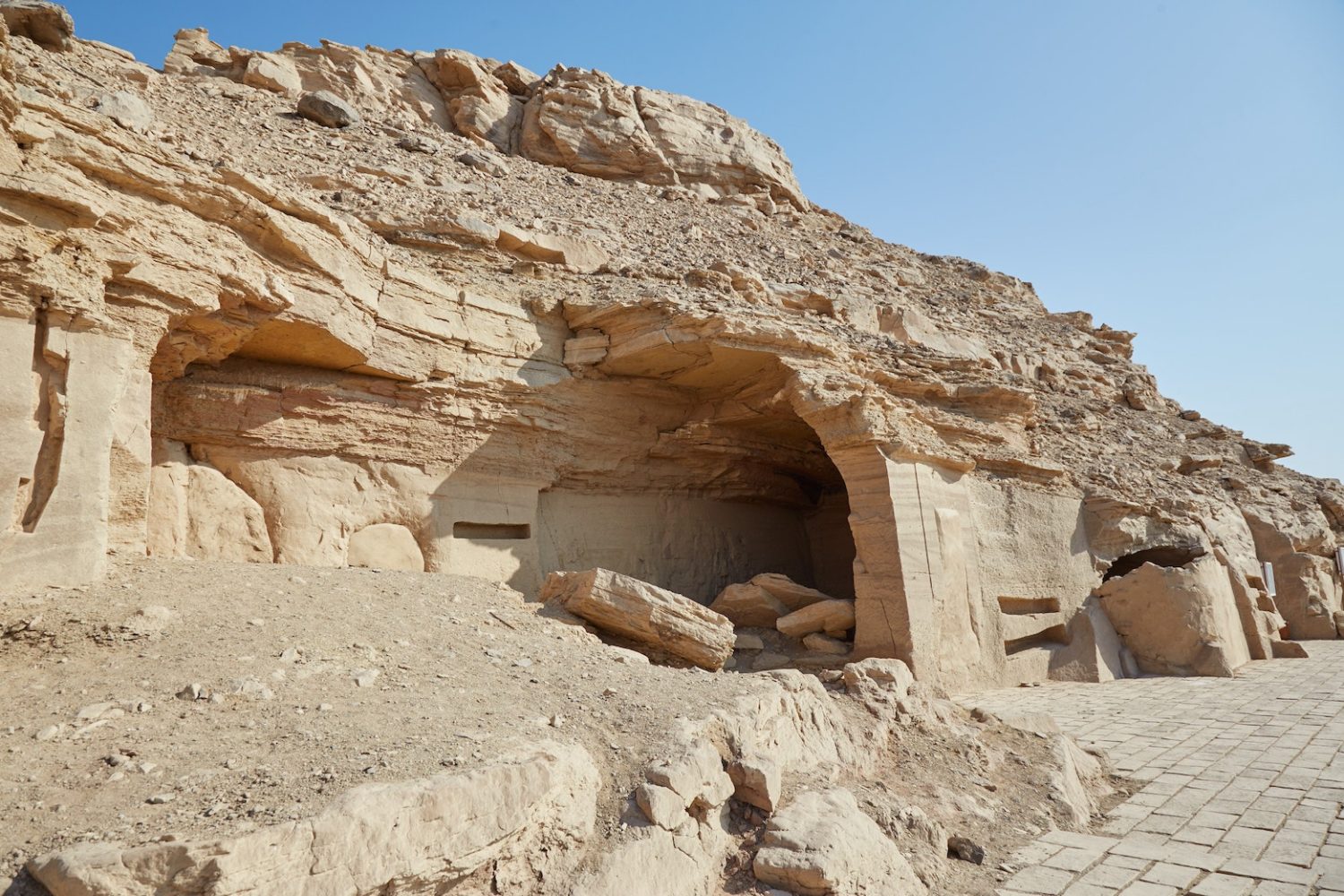 03 NIGHTS NILE DAHABIYA