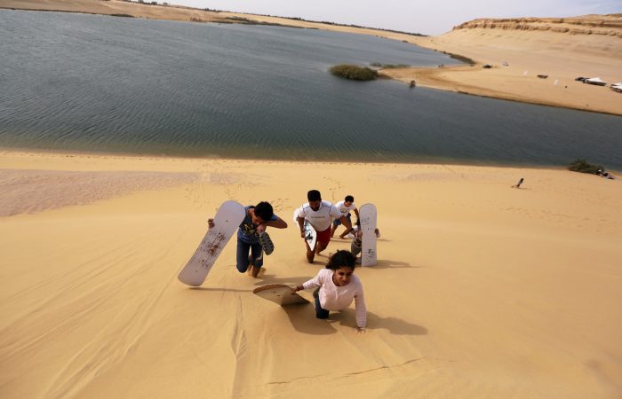 A group climbs in Wadi el-Rayan Fayoum